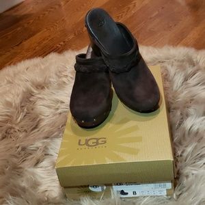 UGG Kaylee Clogs